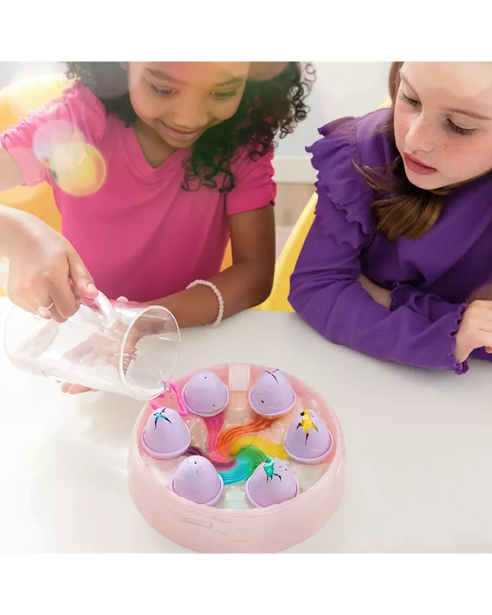 Hatchimals Alive Rainbow Hatchery